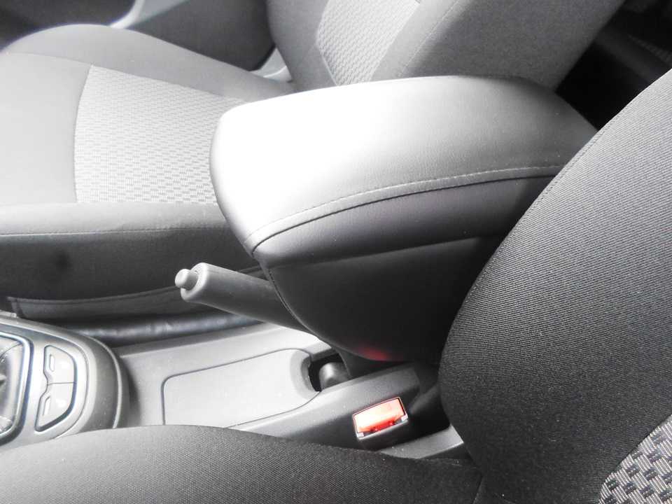 Как установить подлокотник заднего ряда сидений на lada vesta » лада.онлайн - все самое интересное и полезное об автомобилях lada