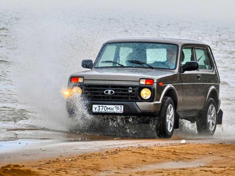 Нива и нива разница. Нива Урбан 2021. Lada 4x4 Urban. Lada Niva 4x4 Урбан. Лада Урбан Lada 4x4 Urban новая Нива Урбан 2018.