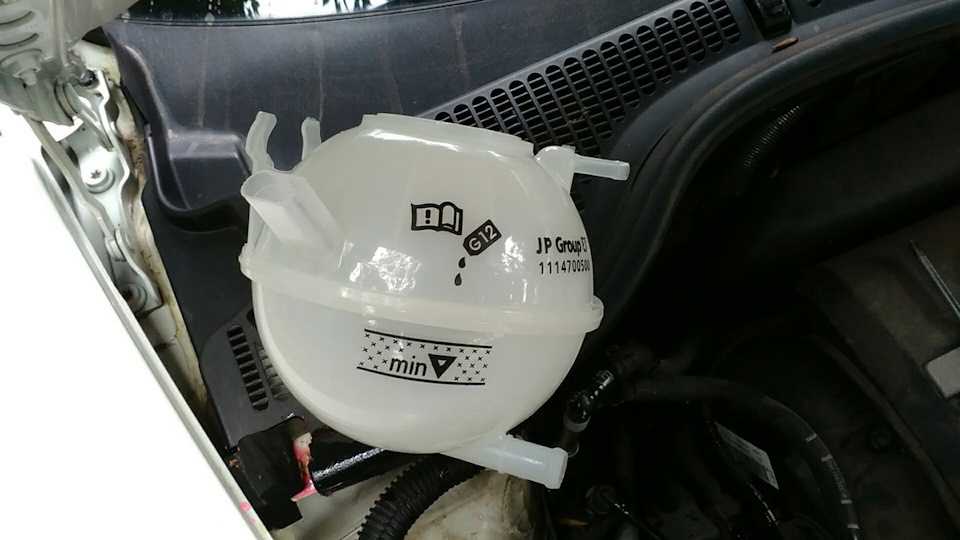 Усиленные расширительные бачки для lada xray начали выпускать с конца 2016 года