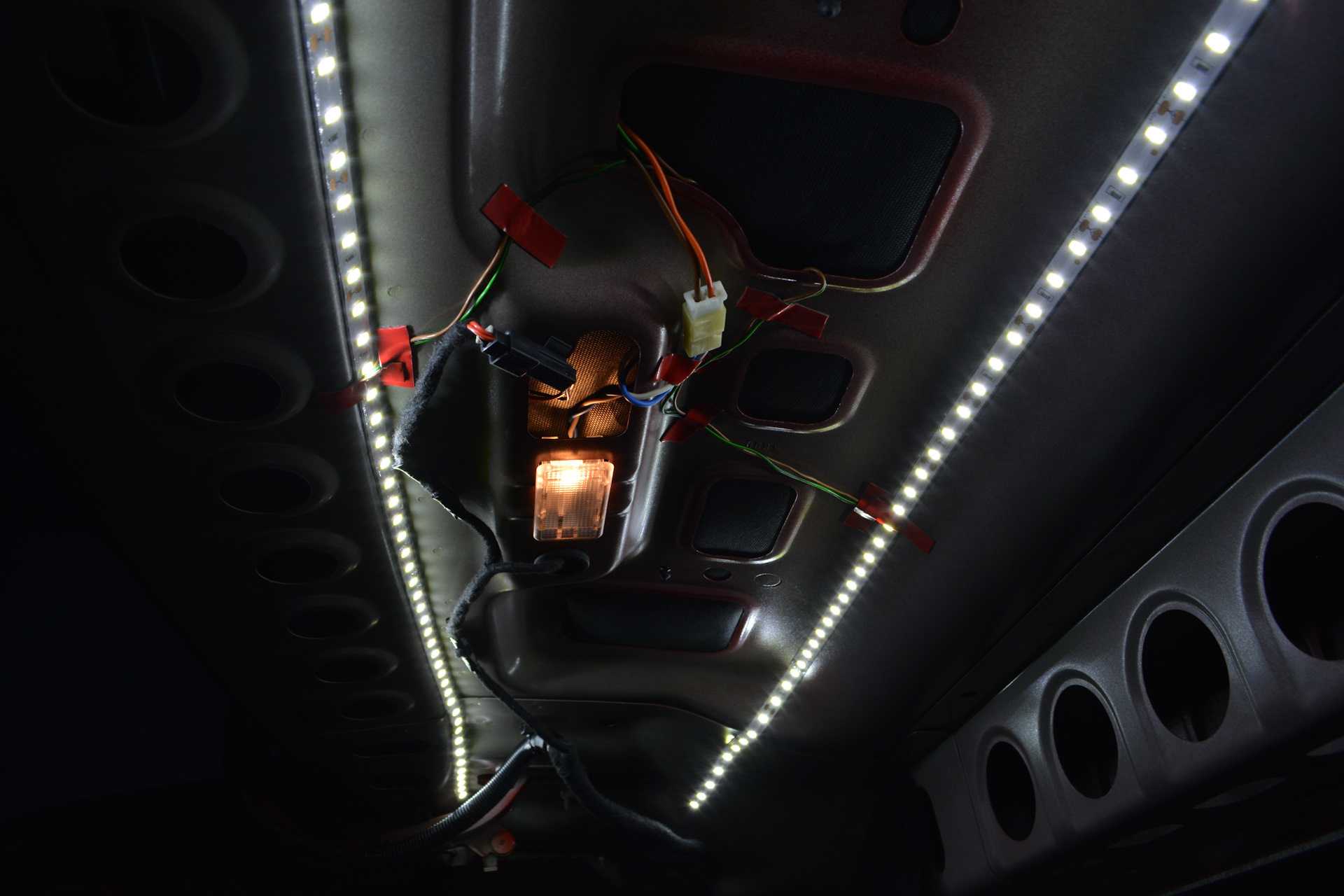 Самостоятельная доработка подсветки багажника лада икс рей