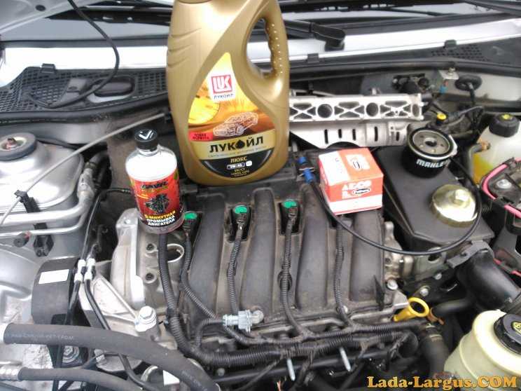 Замена масла двигателя 16 клапанов. Моторное масло для Ларгус к4м.