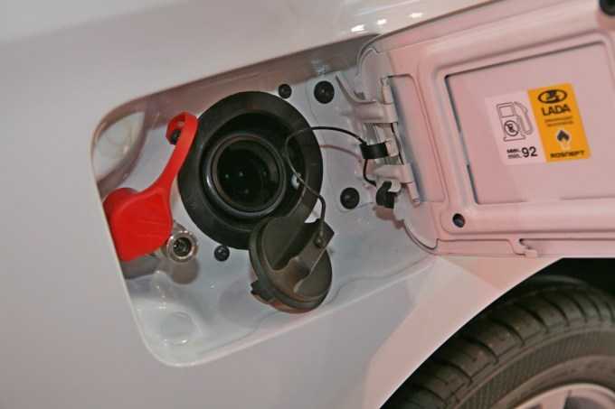 Конструктивные особенности топливного бака автомобиля