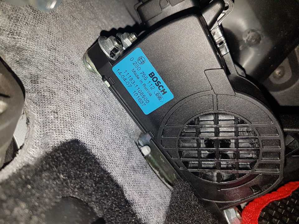 Про электронную педаль газа автомобилей лада » лада.онлайн